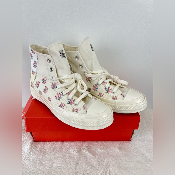 CONVERSE All Star Gran-Z Floral High-tops. NEW IN BOX - Picture 6 of 16